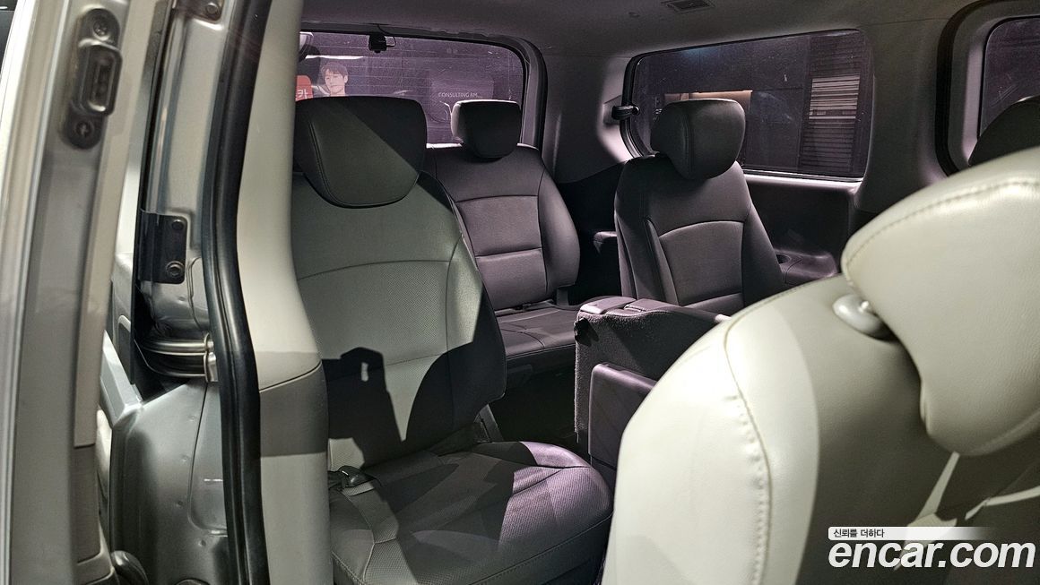 Hyundai Starex 2019