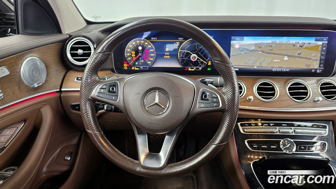 Mercedes-Benz E-Class 2018