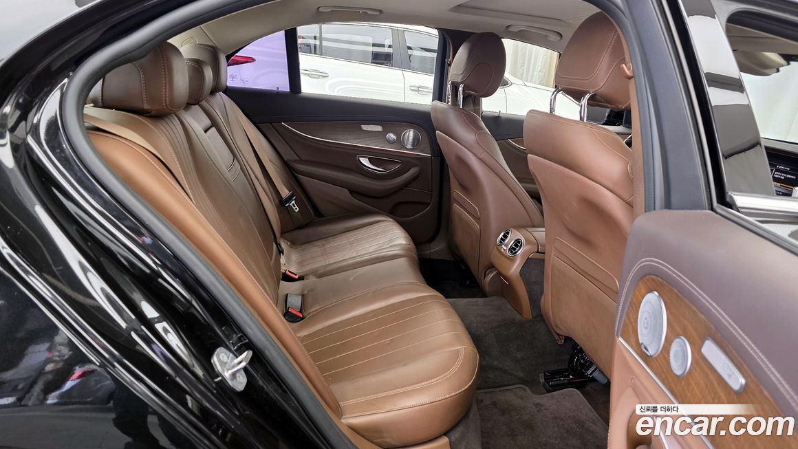Mercedes-Benz E-Class 2018