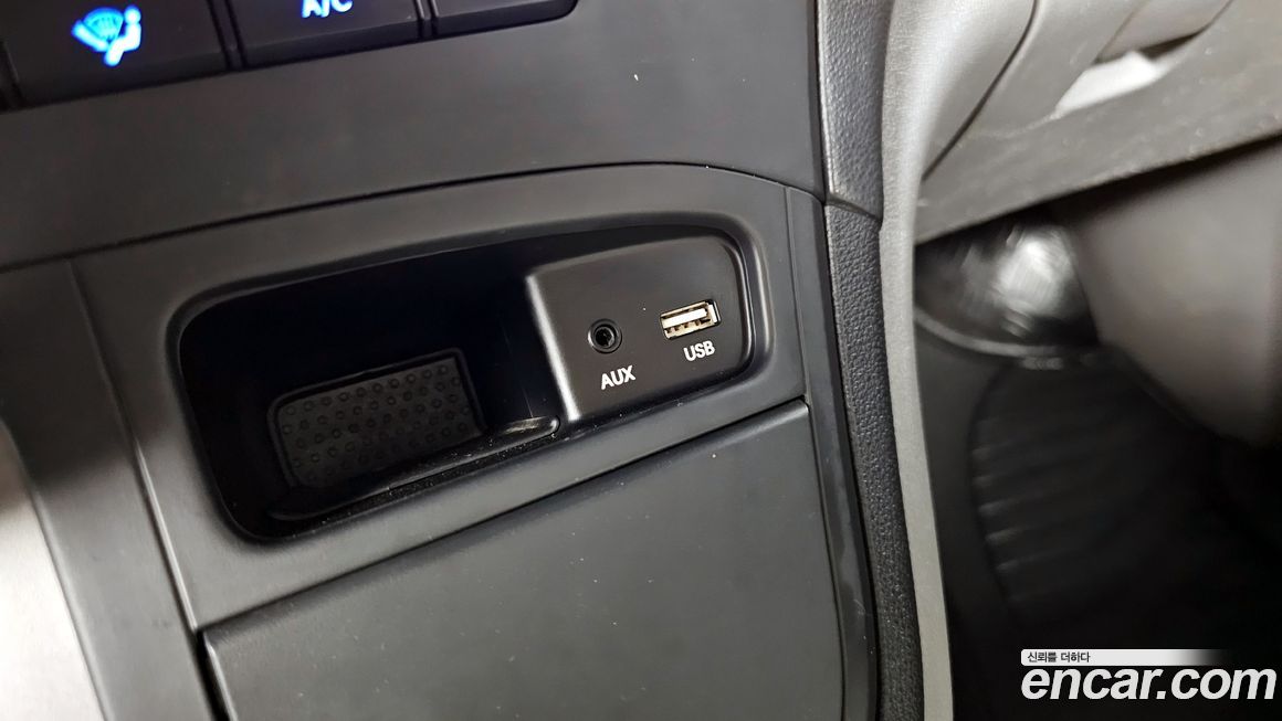 Hyundai Starex 2019