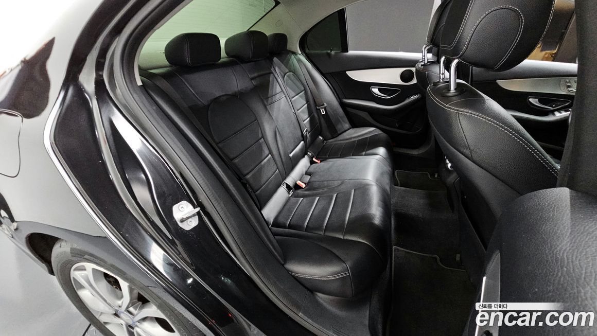 Mercedes-Benz C-Class 2017