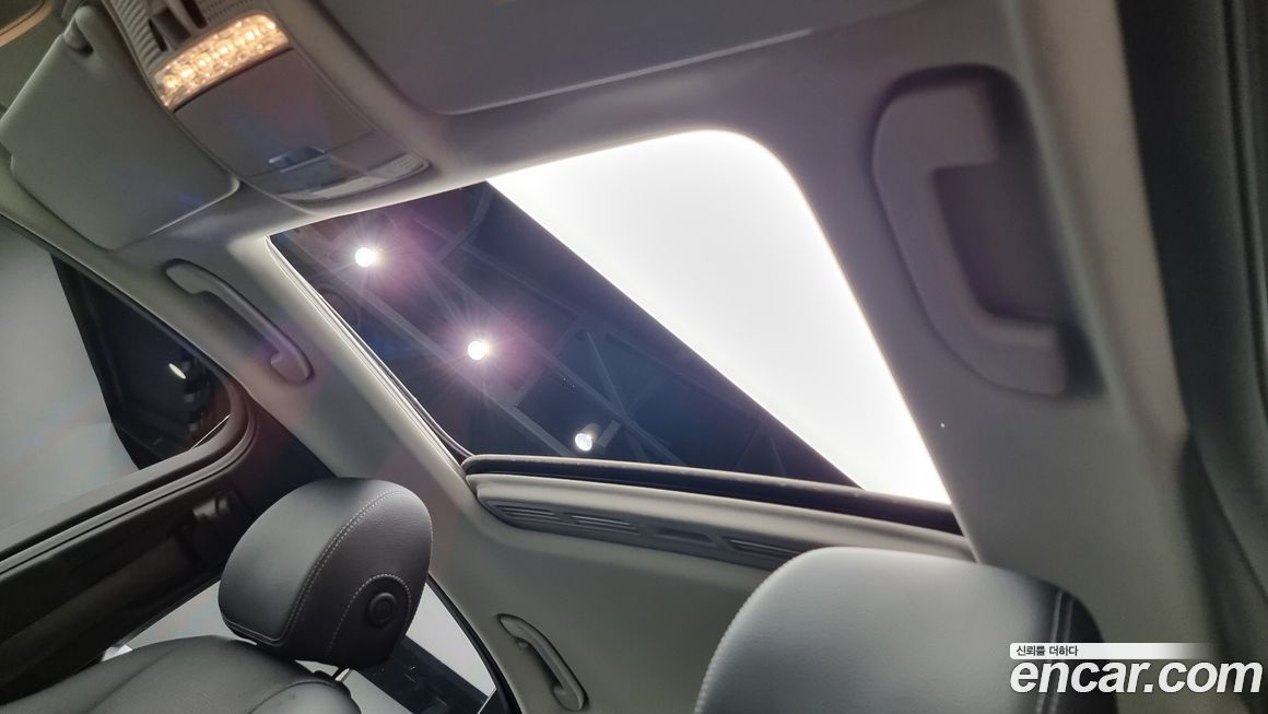 Mercedes-Benz C-Class 2018