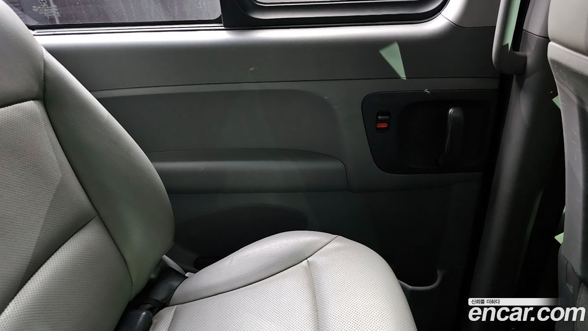 Hyundai Starex 2019