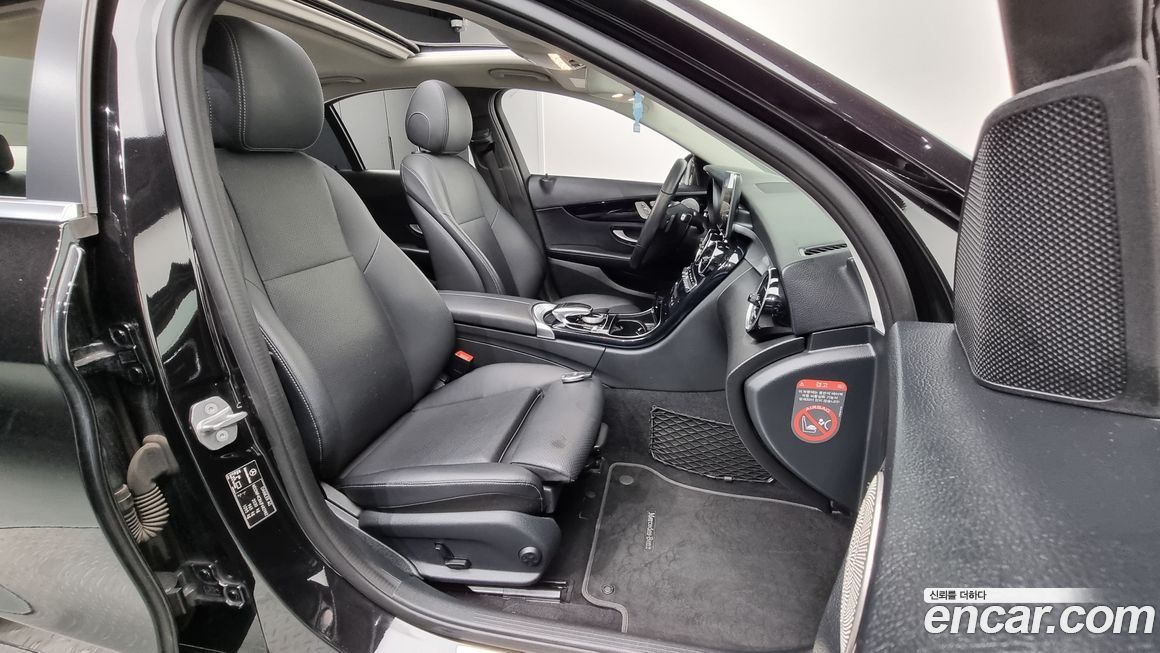 Mercedes-Benz C-Class 2018