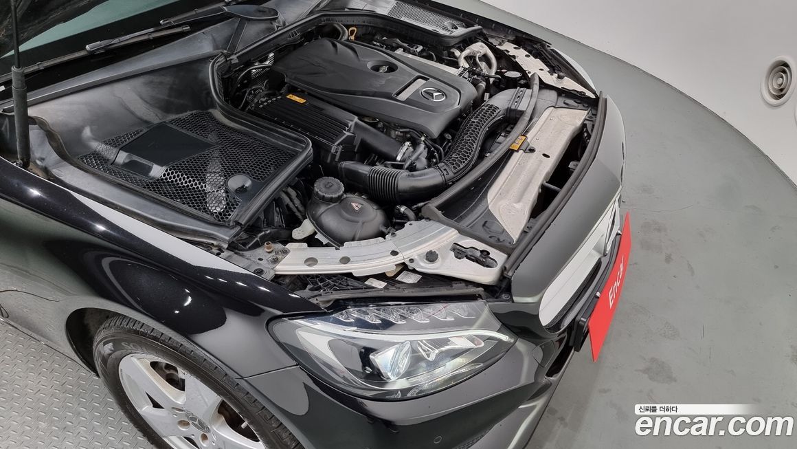 Mercedes-Benz C-Class 2018