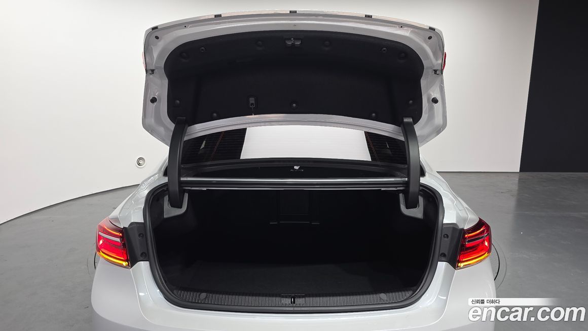 Renault-KoreaSamsung SM6 2021