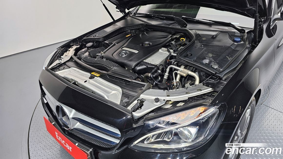 Mercedes-Benz C-Class 2017
