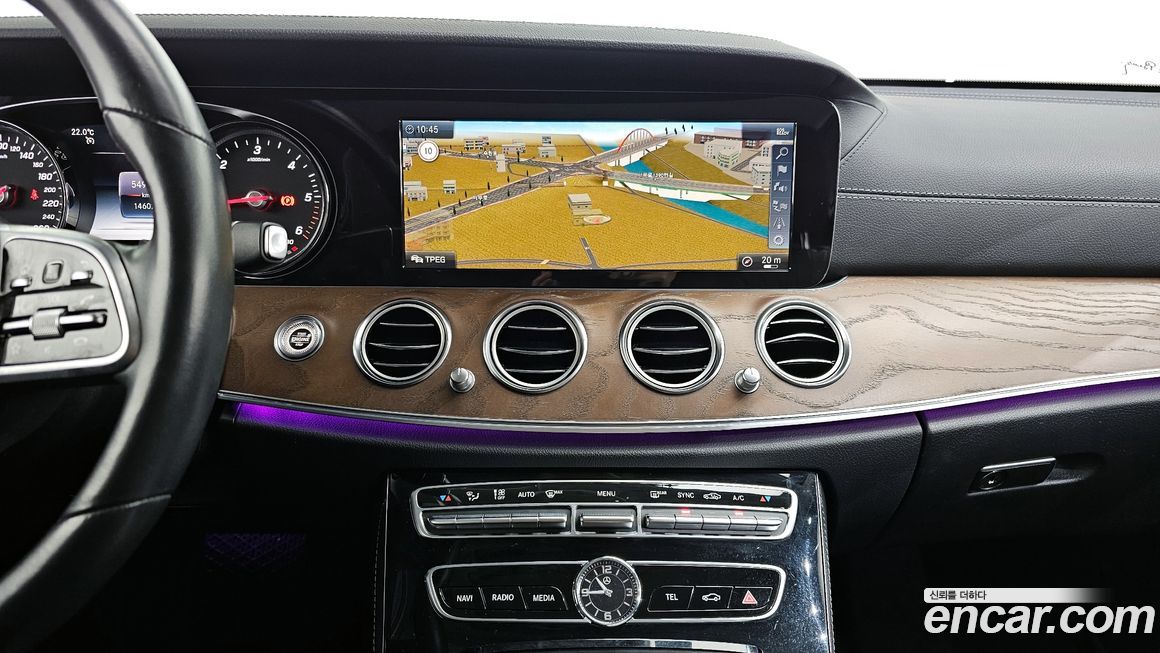 Mercedes-Benz E-Class 2019