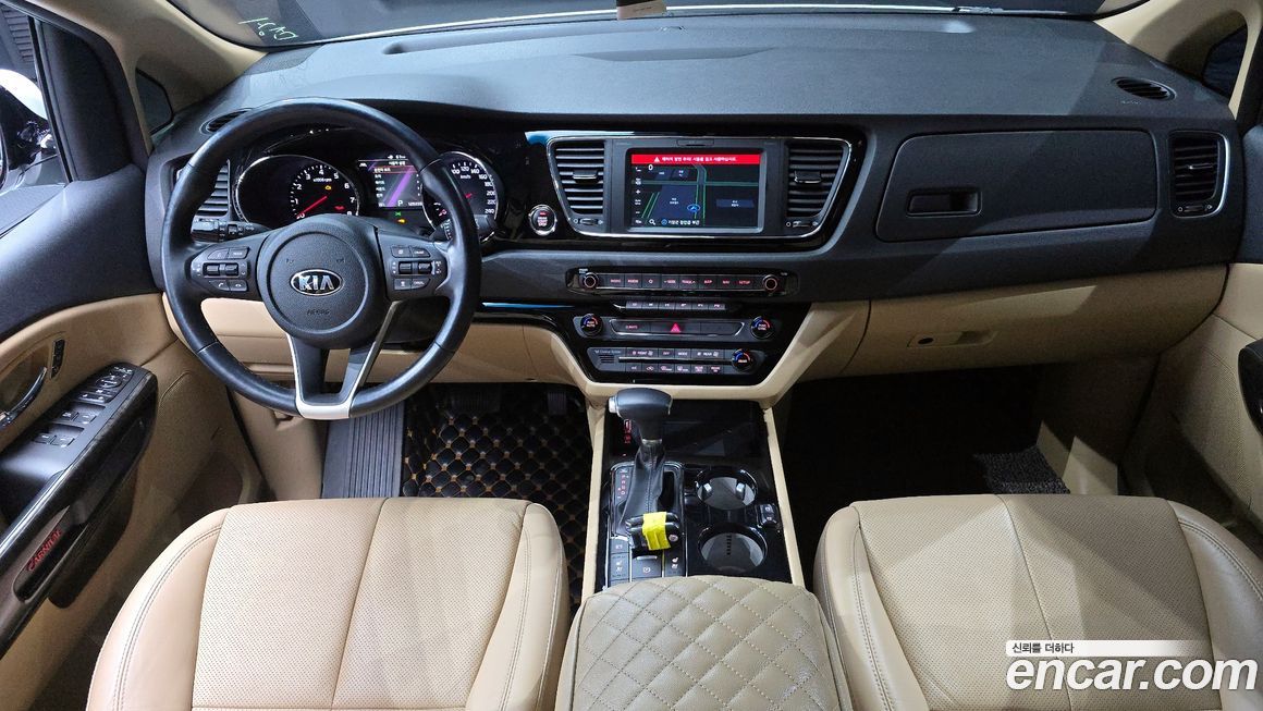 Kia Canival 2019