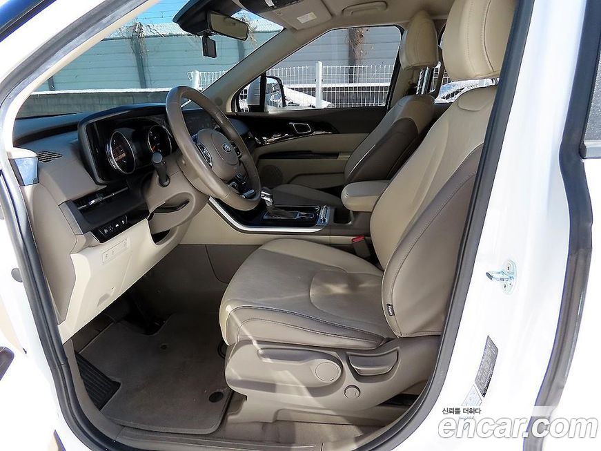 Kia Canival 2021