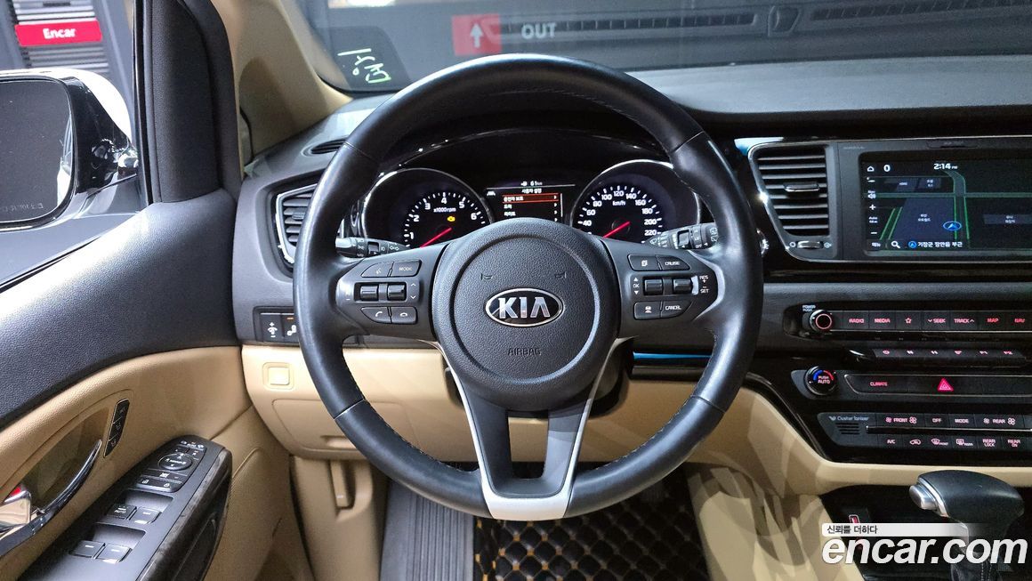 Kia Canival 2019