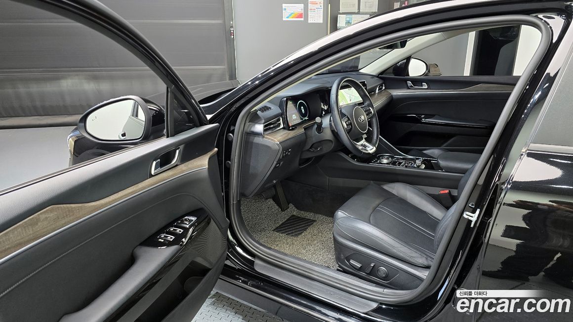 Kia K5 2021