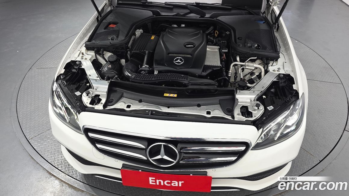 Mercedes-Benz E-Class 2020