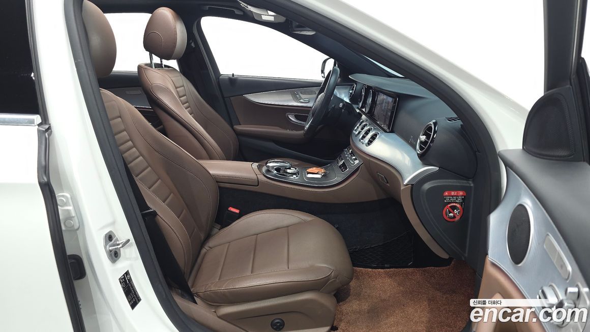 Mercedes-Benz E-Class 2020