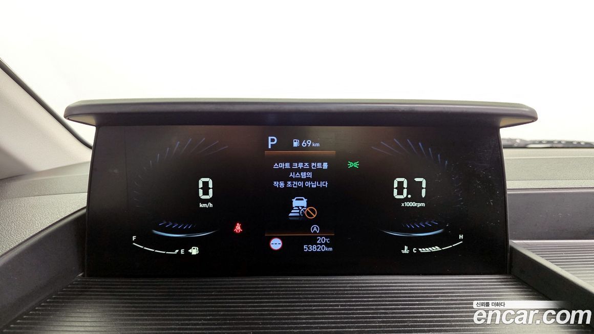 Hyundai Staria 2022