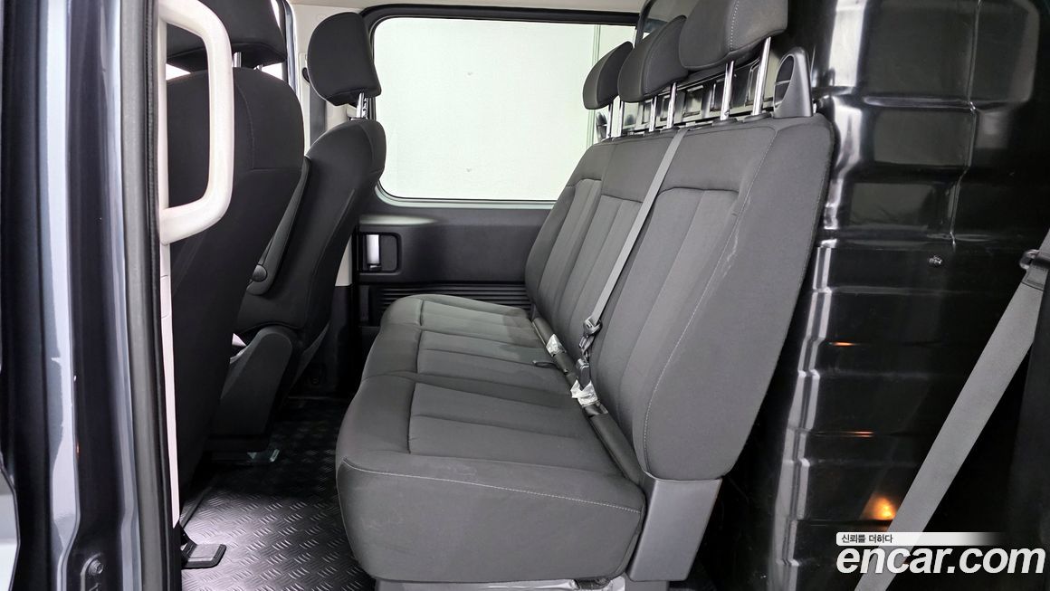 Hyundai Staria 2022