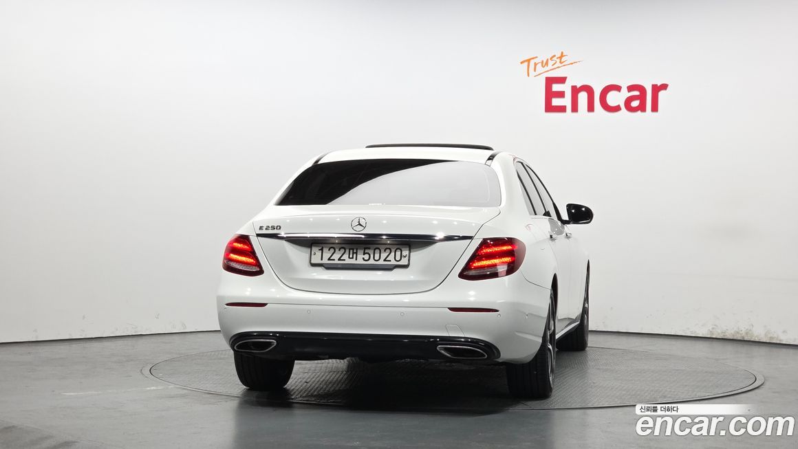 Mercedes-Benz E-Class 2020