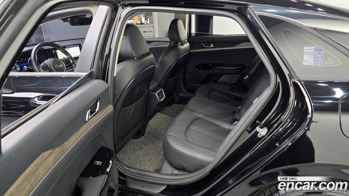 Kia K5 2021
