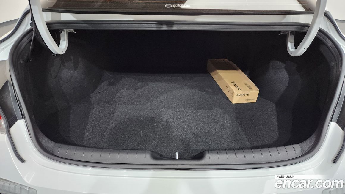 Hyundai AVANTE 2026