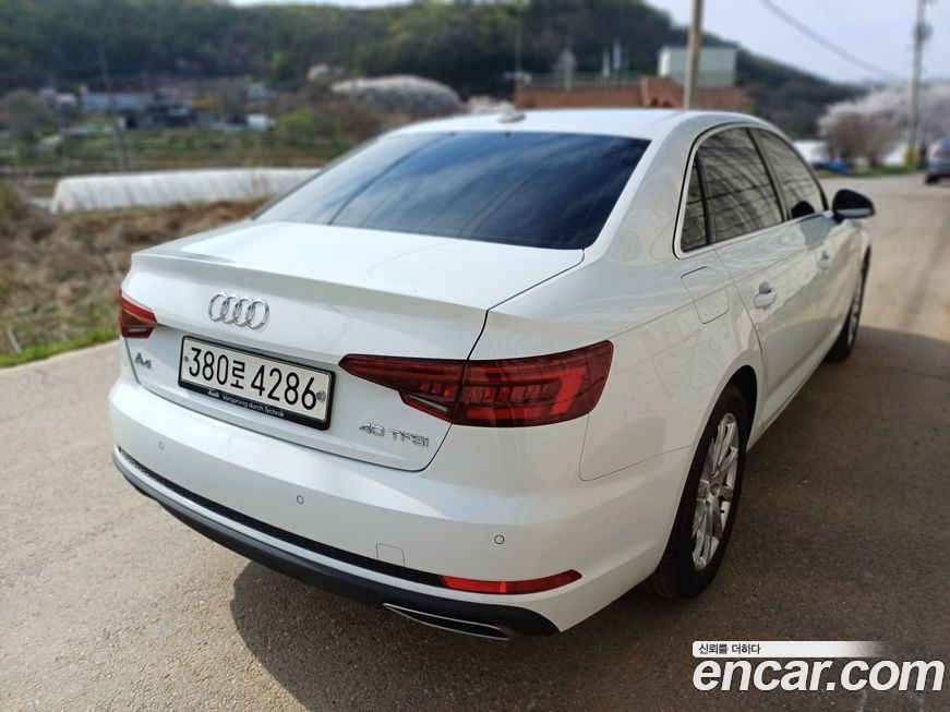 Audi A4 2019
