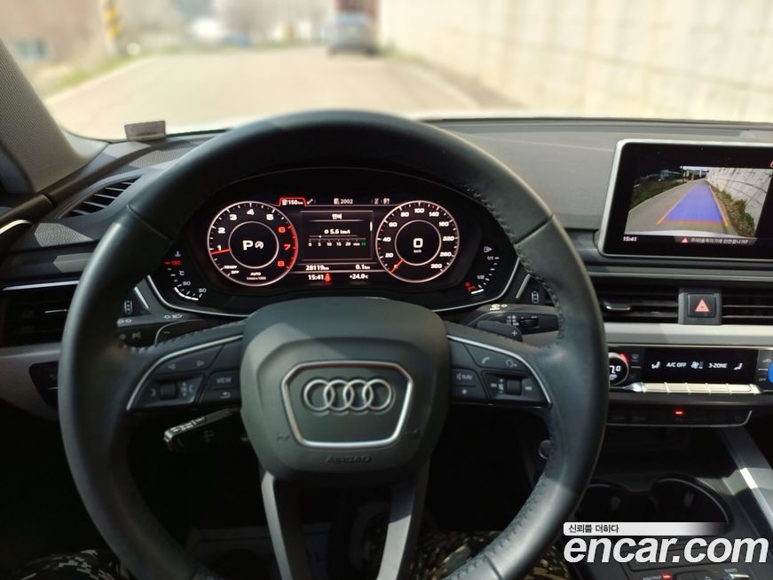 Audi A4 2019