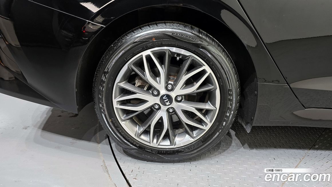 Kia K5 2021