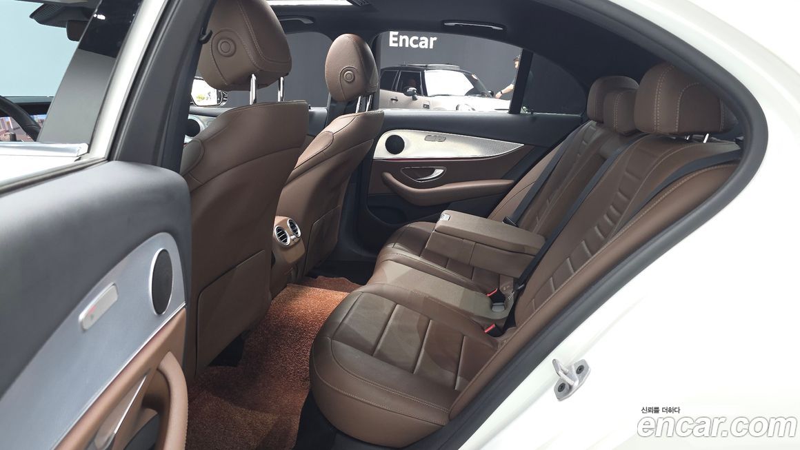 Mercedes-Benz E-Class 2020