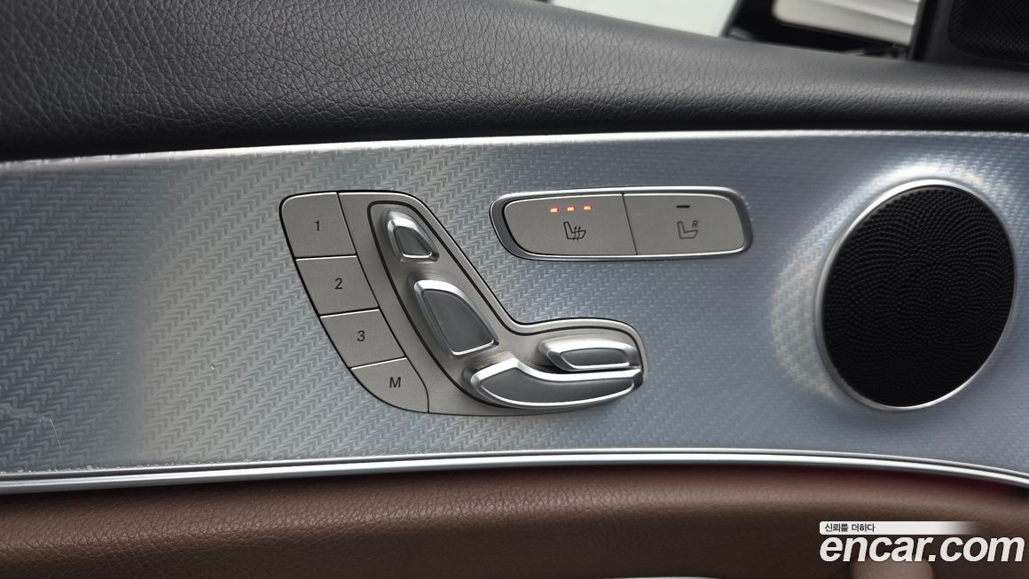 Mercedes-Benz E-Class 2020