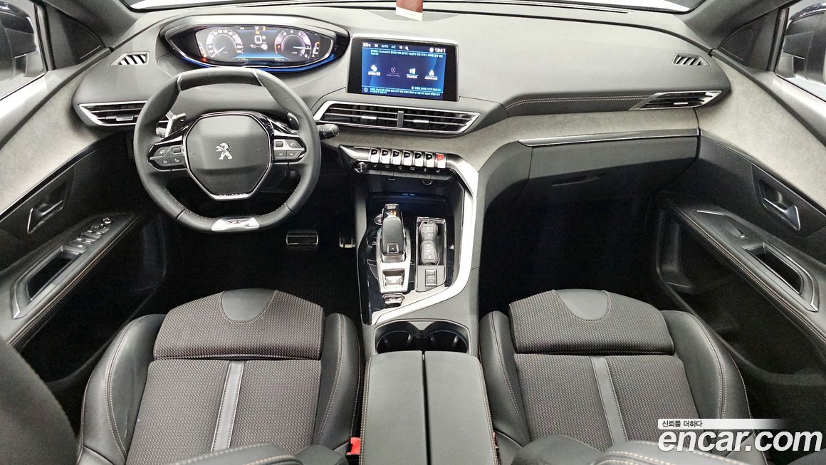 Peugeot 5008 2022