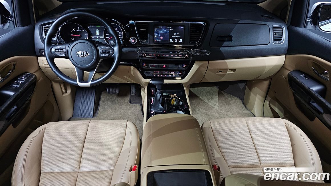 Kia Canival 2019