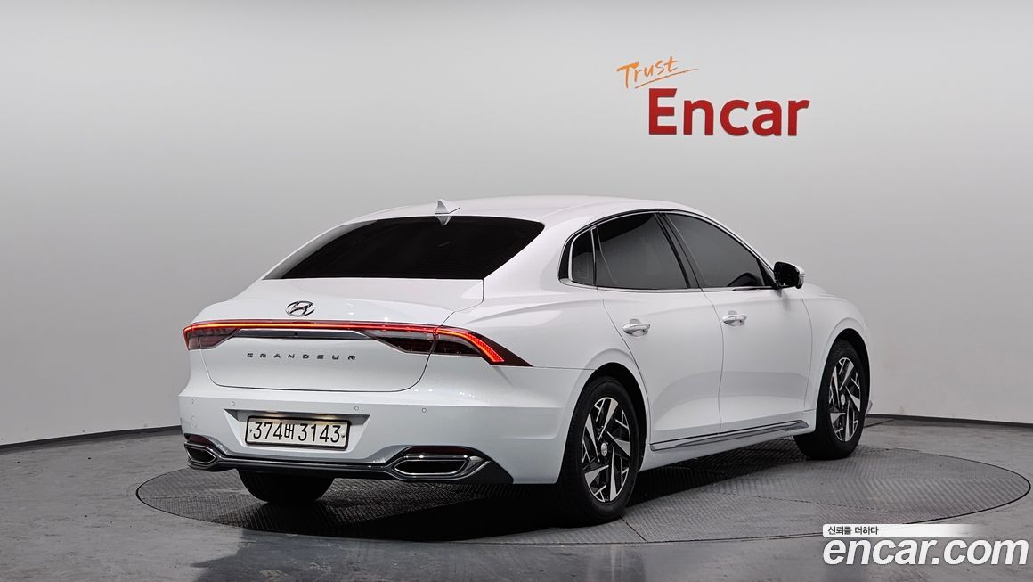 Hyundai Grandeur 2022