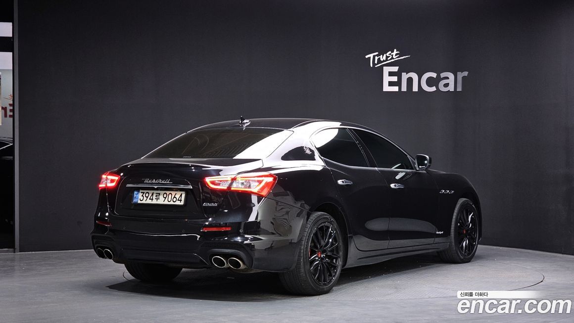 Maserati Ghibli 2018