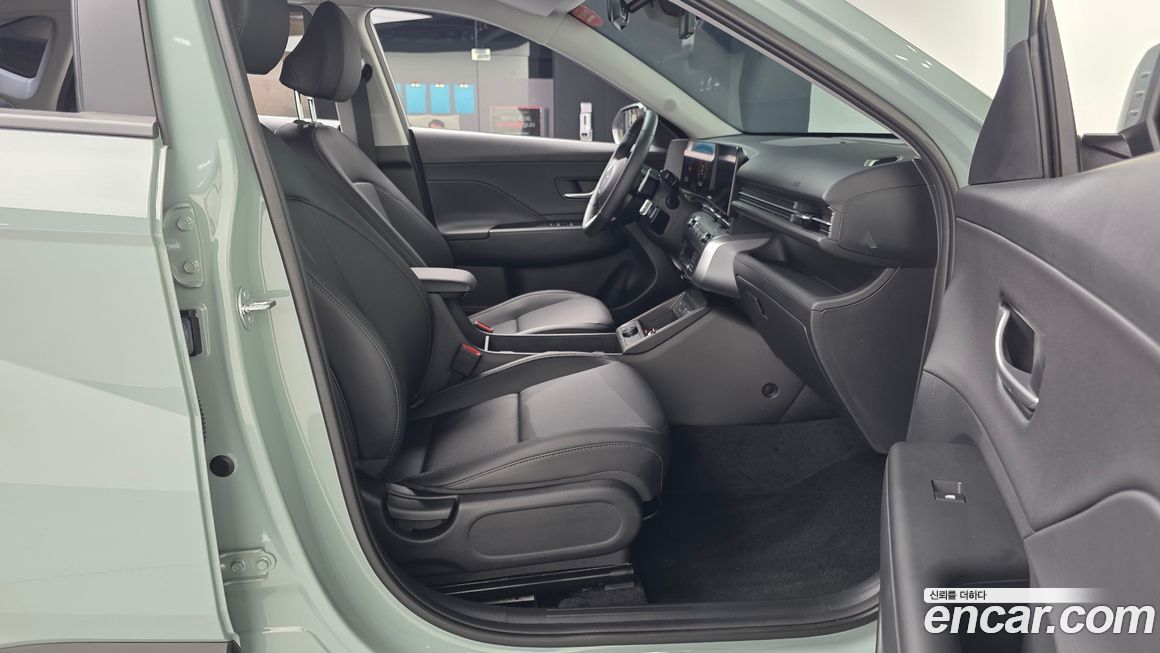 Hyundai Kona 2025