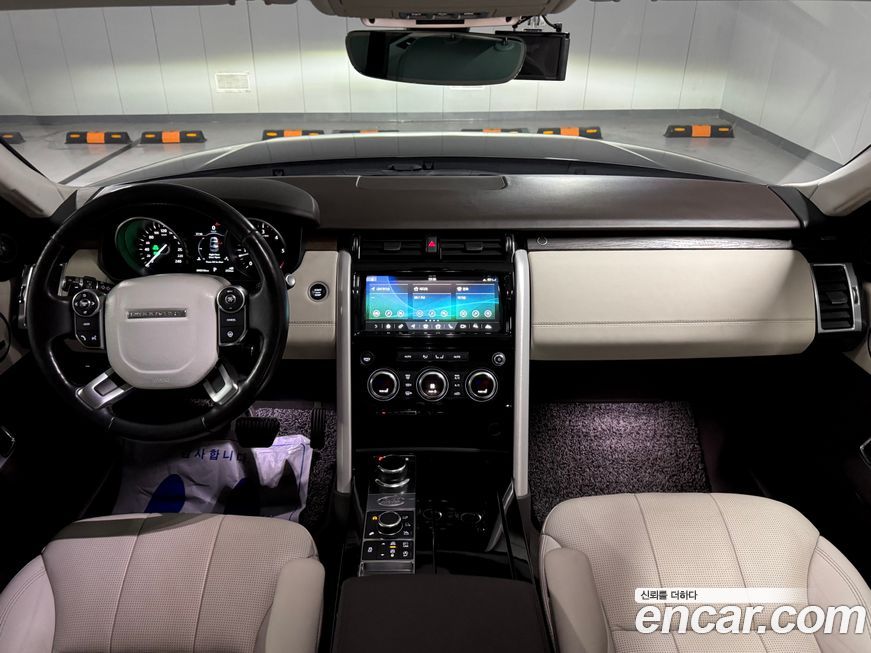 Land Rover Discovery 2017