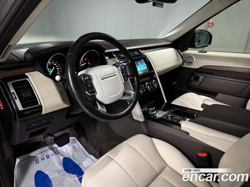 Land Rover Discovery 2017