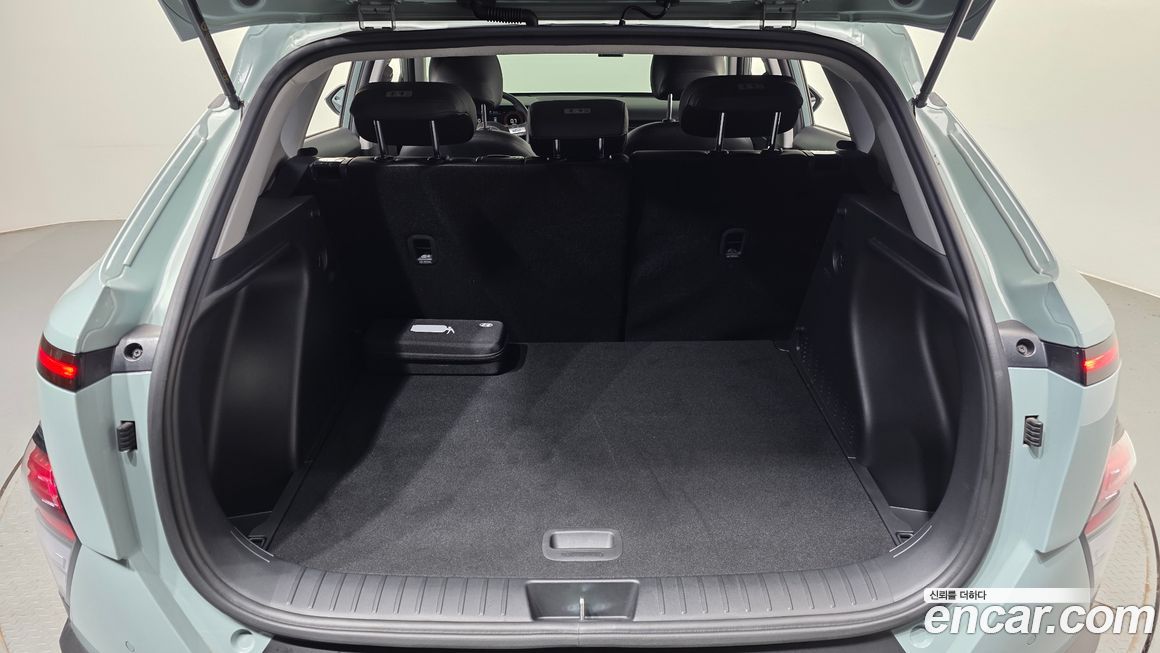 Hyundai Kona 2025