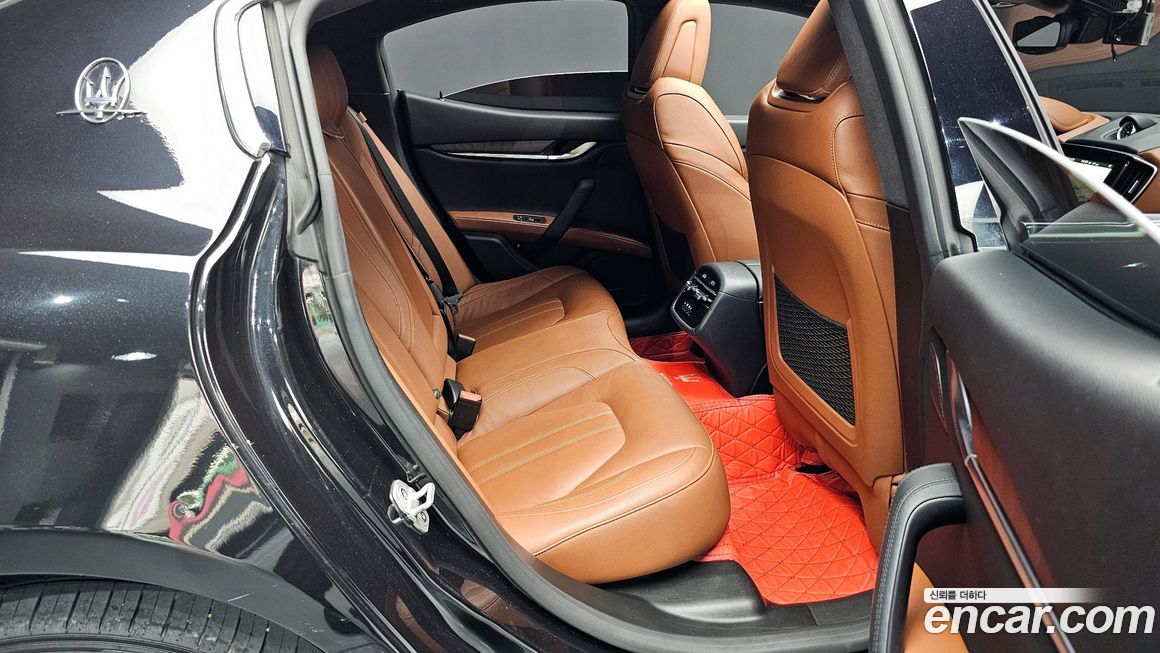 Maserati Ghibli 2018