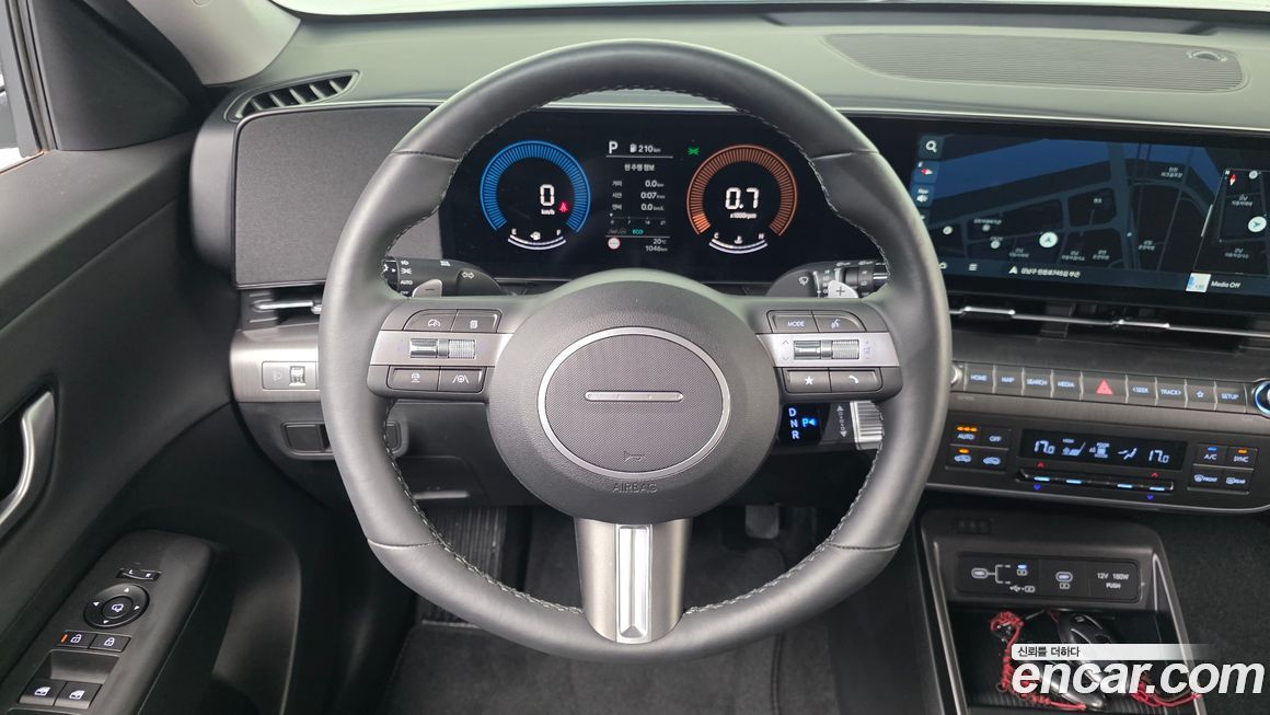 Hyundai Kona 2025