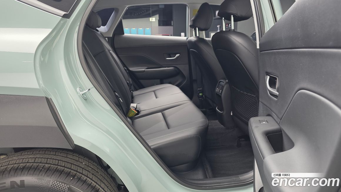 Hyundai Kona 2025
