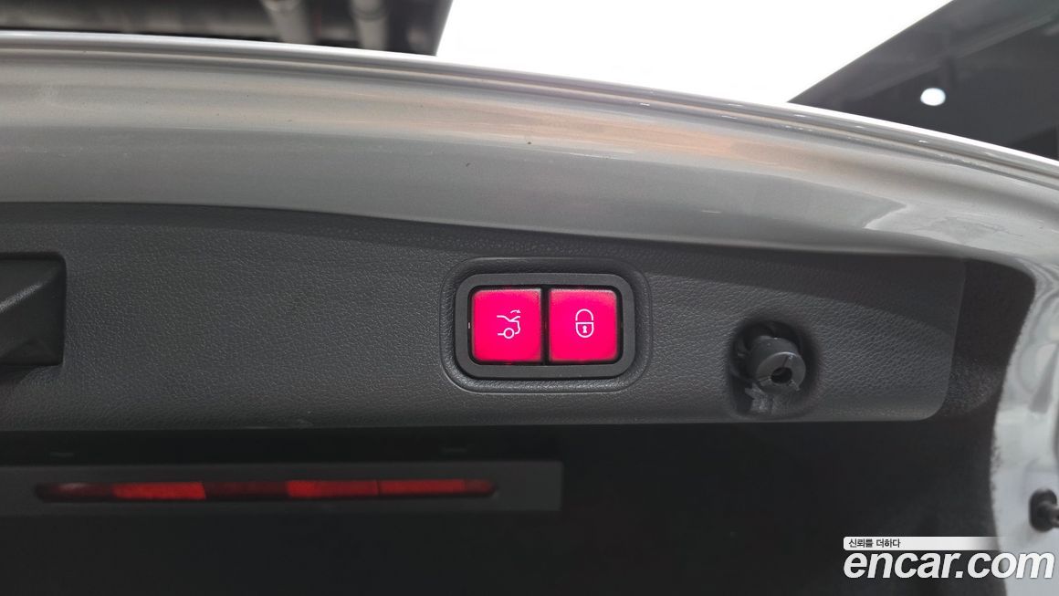 Mercedes-Benz E-Class 2017