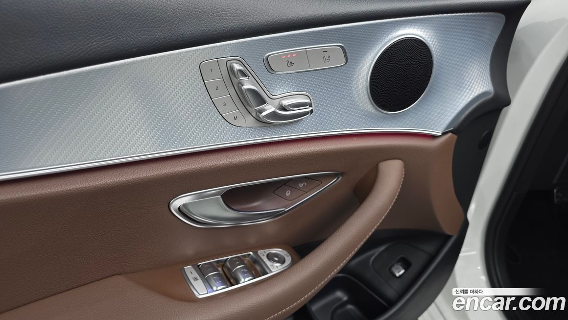 Mercedes-Benz E-Class 2020