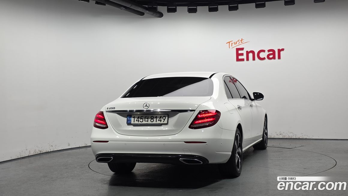 Mercedes-Benz E-Class 2020