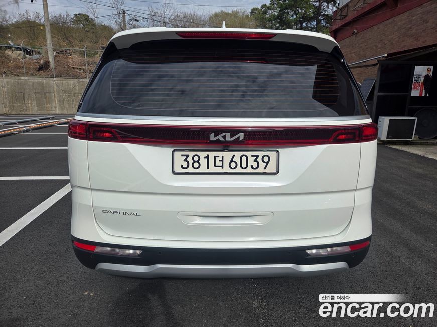 Kia Canival 2023