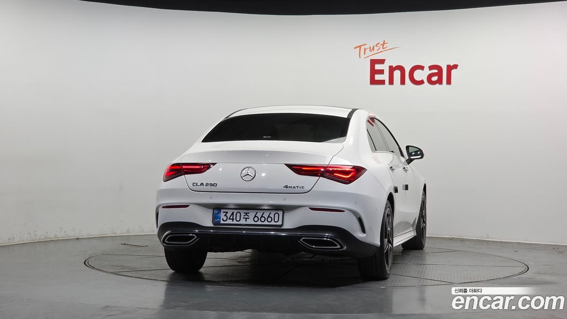 Mercedes-Benz CLA-Class 2021