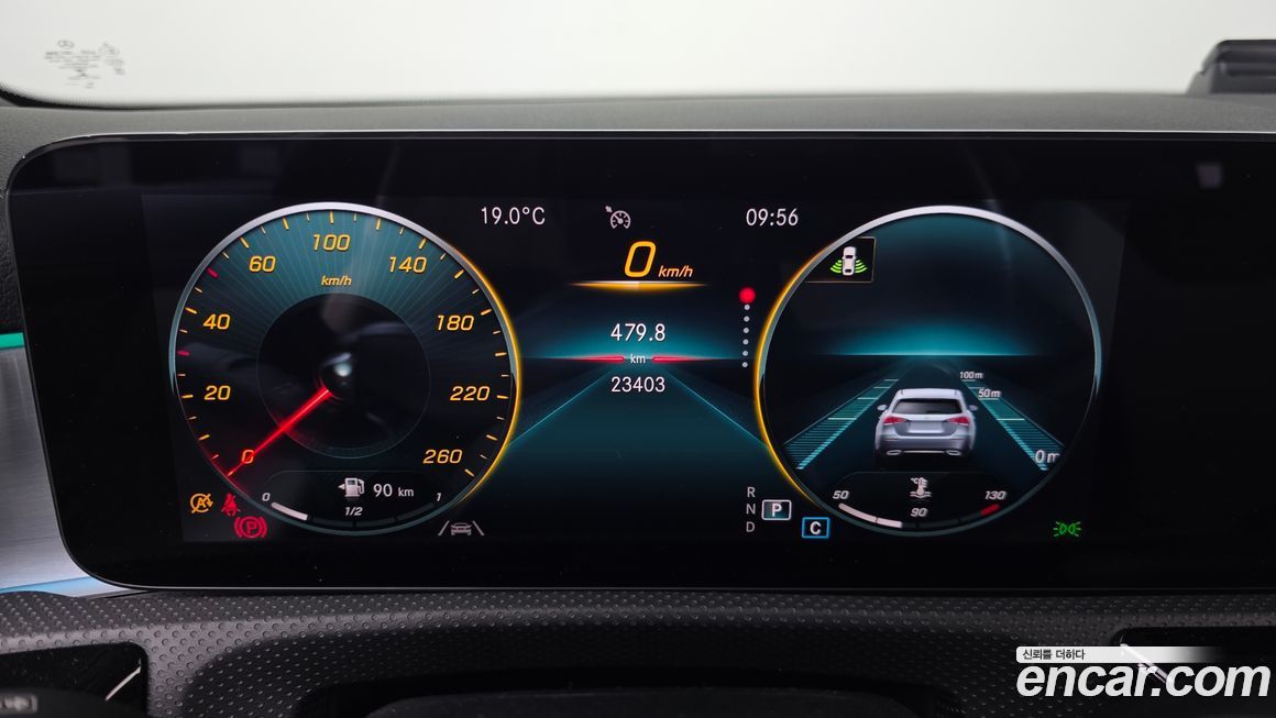 Mercedes-Benz CLA-Class 2021