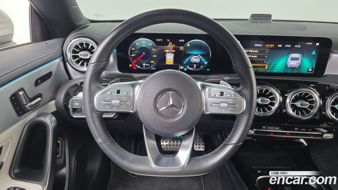 Mercedes-Benz CLA-Class 2021
