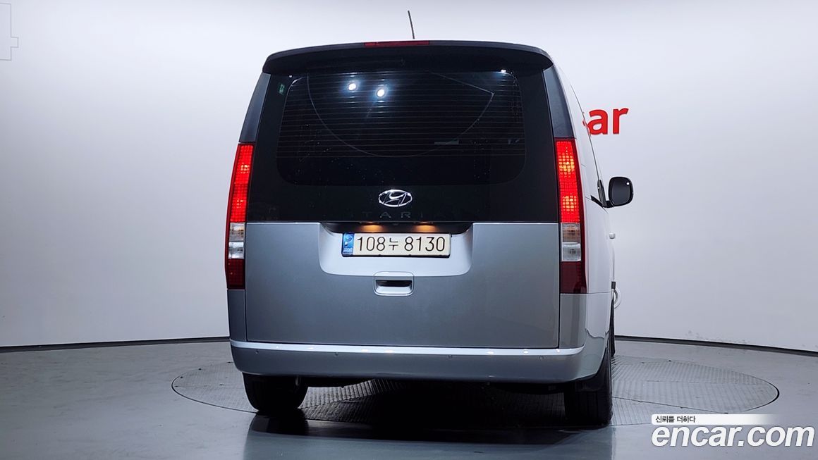 Hyundai Staria 2022