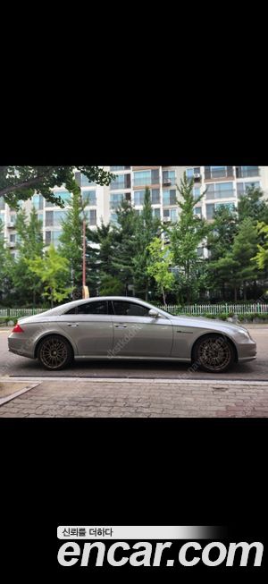 Mercedes-Benz CLS-Class 2005
