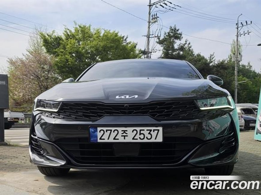Kia K5 2023