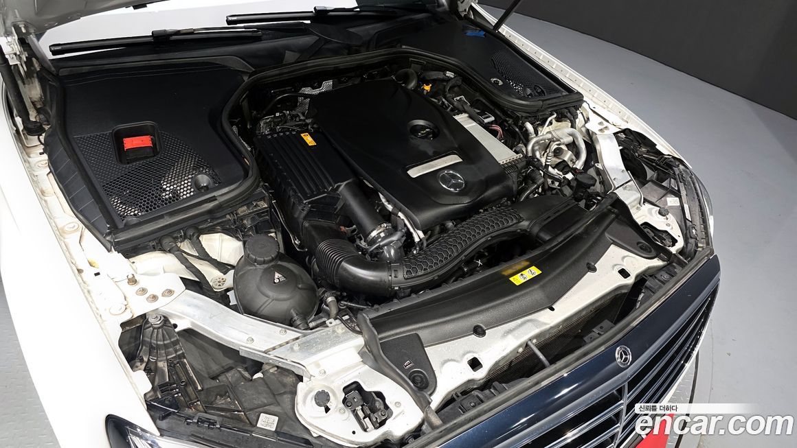 Mercedes-Benz E-Class 2019